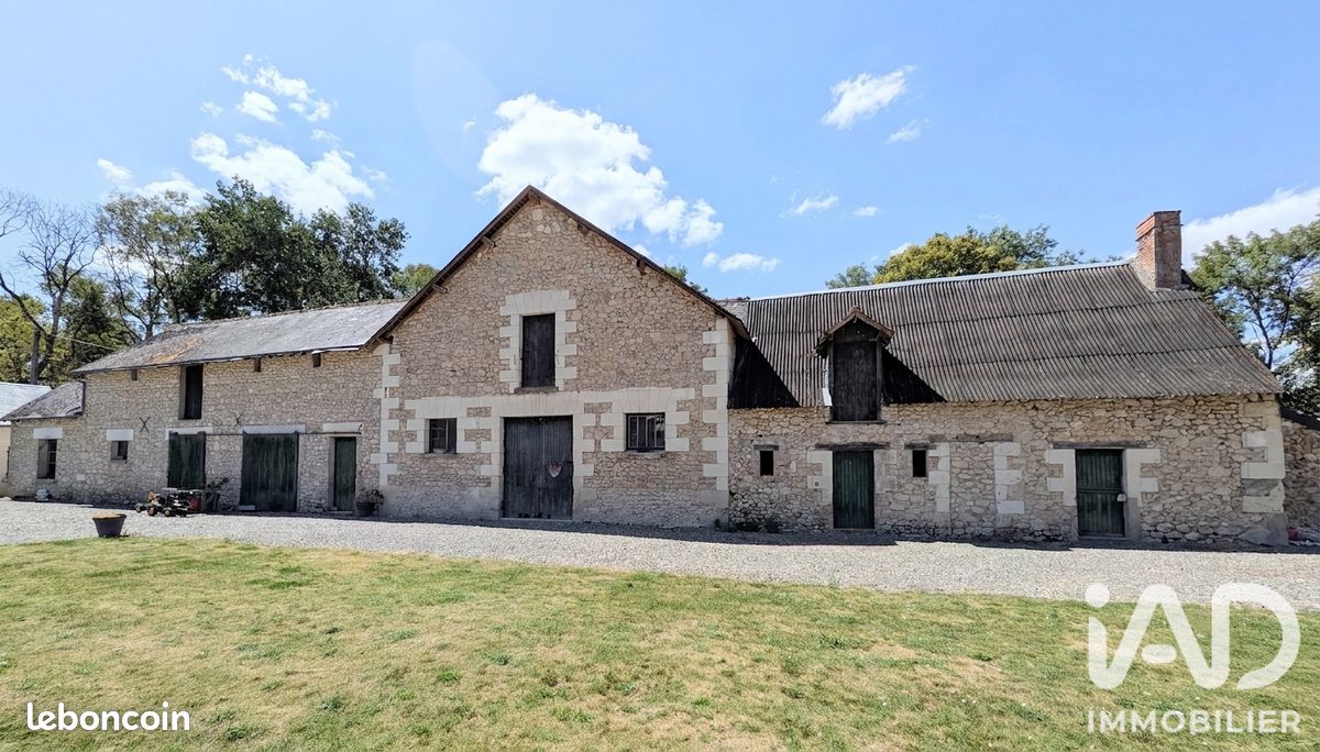 Maison 5 pièces 327 m² · à Sorigny · 327 m² · 195 000 €