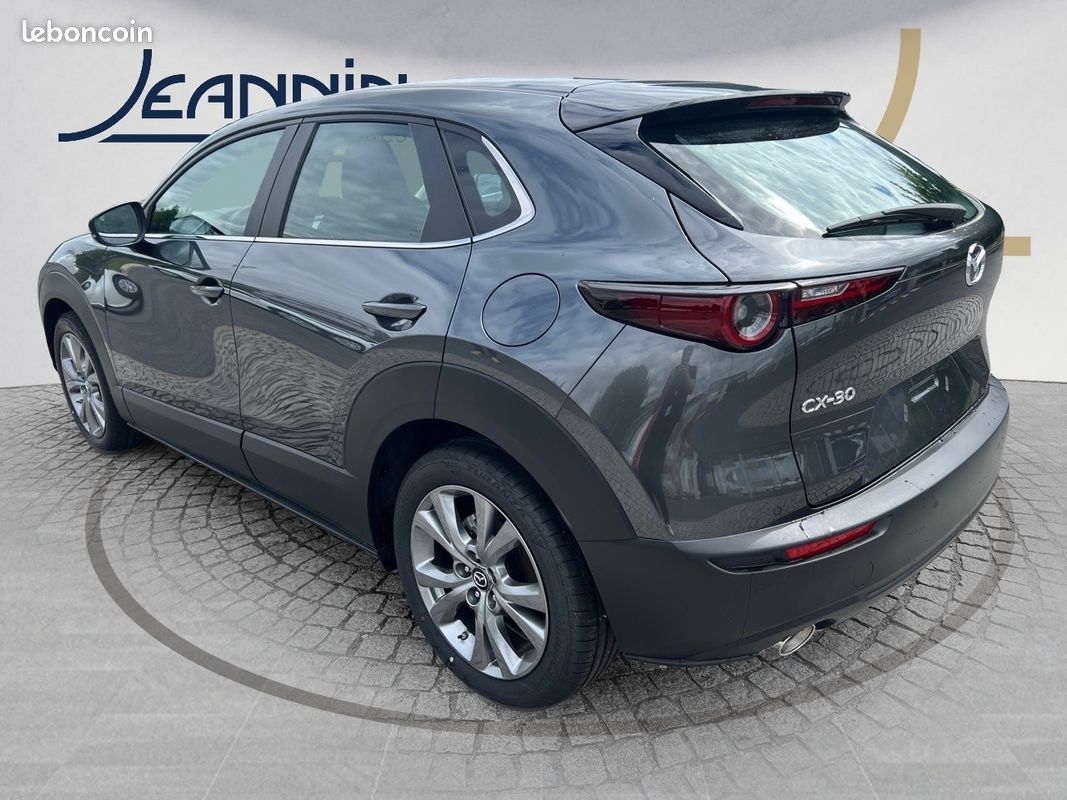 MAZDA CX-30 2.0L e-SKYACTIV X M Hybrid 186 ch 4x2 BVA6 Centre-Line (image 3)