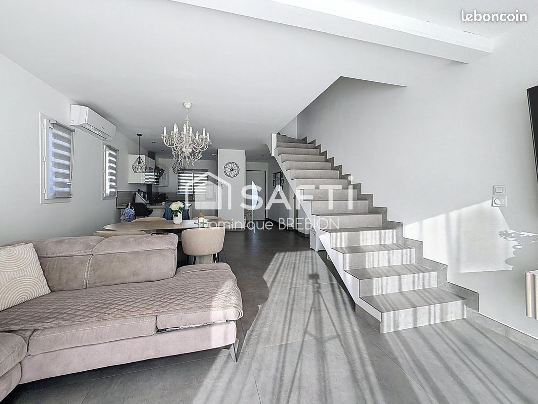 Maison 4 pièces 95 m² · à Pouzolles · 95 m² · 286 000 €