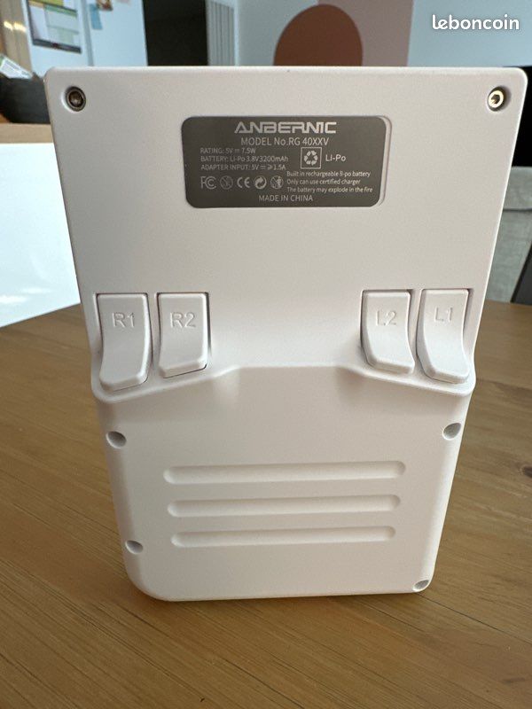 Anbernic rg40xxv (image 2)