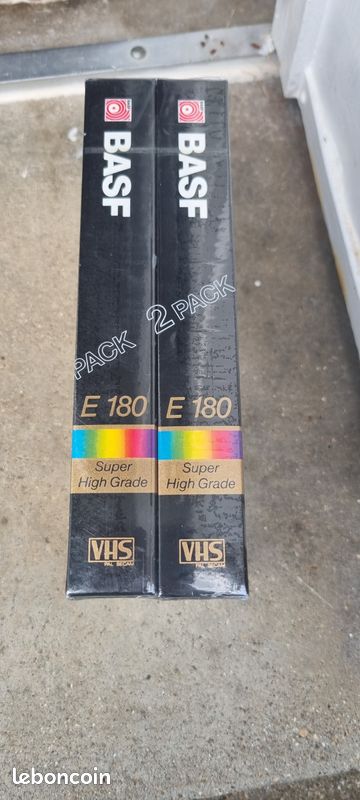 Cassette VHS BASF E300 Extra Quality 5 heures / Neuf sous blister