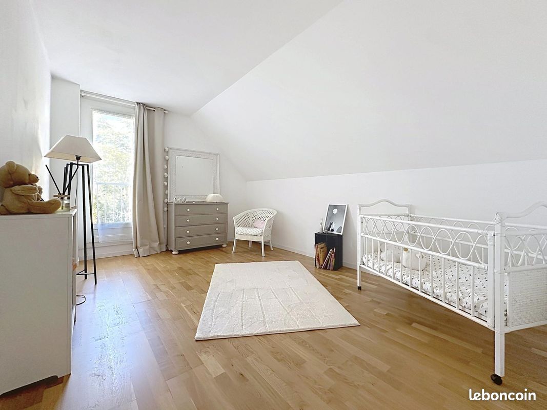 Maison 8 pièces 200 m² (image 13)
