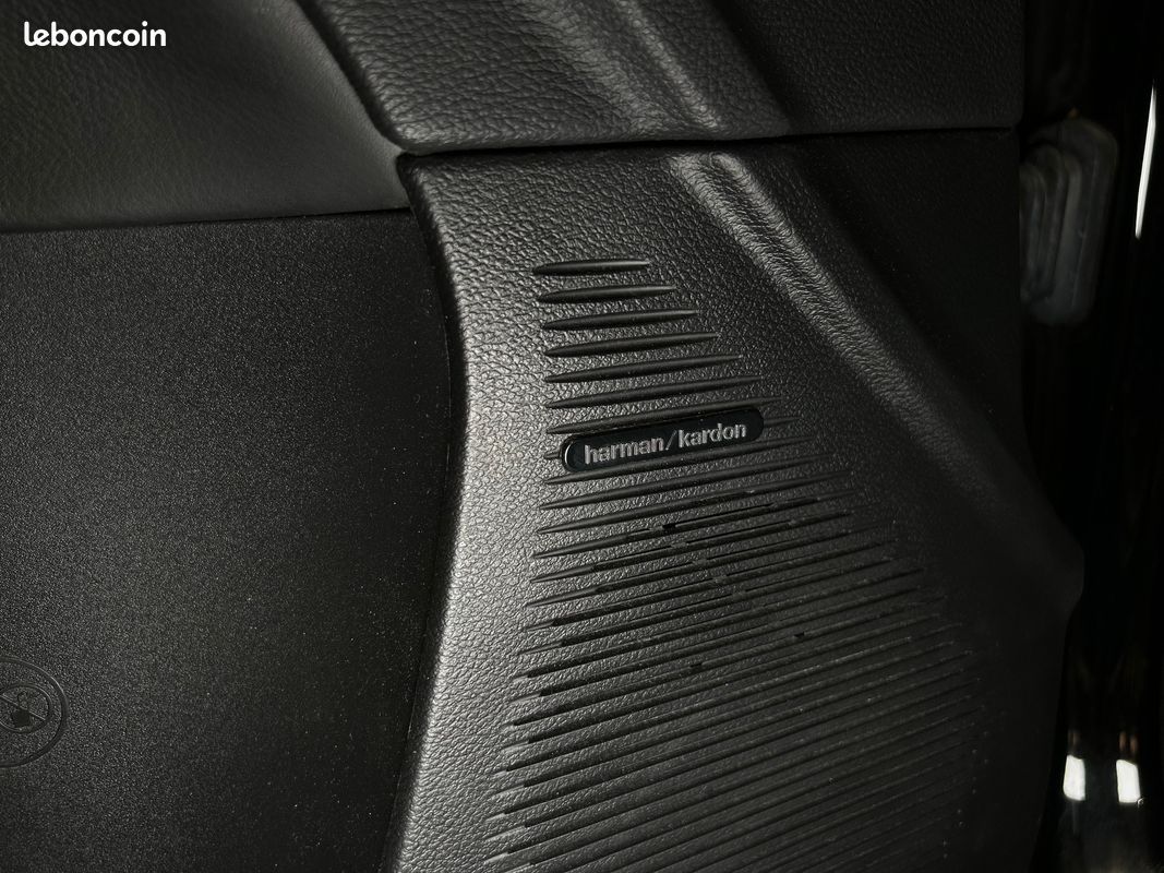 Dodge Challenger SRT Hellcat 6.2 V8 HEMI Supercharged 707 CH TorqueFlite 8 Harman Kardon (image 7)