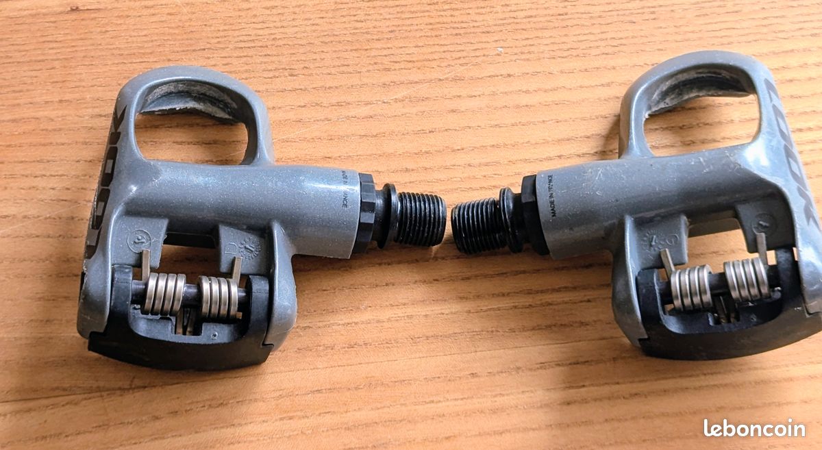 LOOK KEO CLASSIC 3 PLUS Pedals - Single Sided Clipless, Chromoly, 9/16