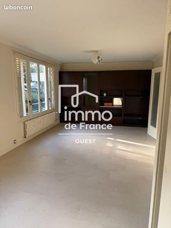 Appartement 4 pièces 79 m² · à Angers · 79 m² · 885 €