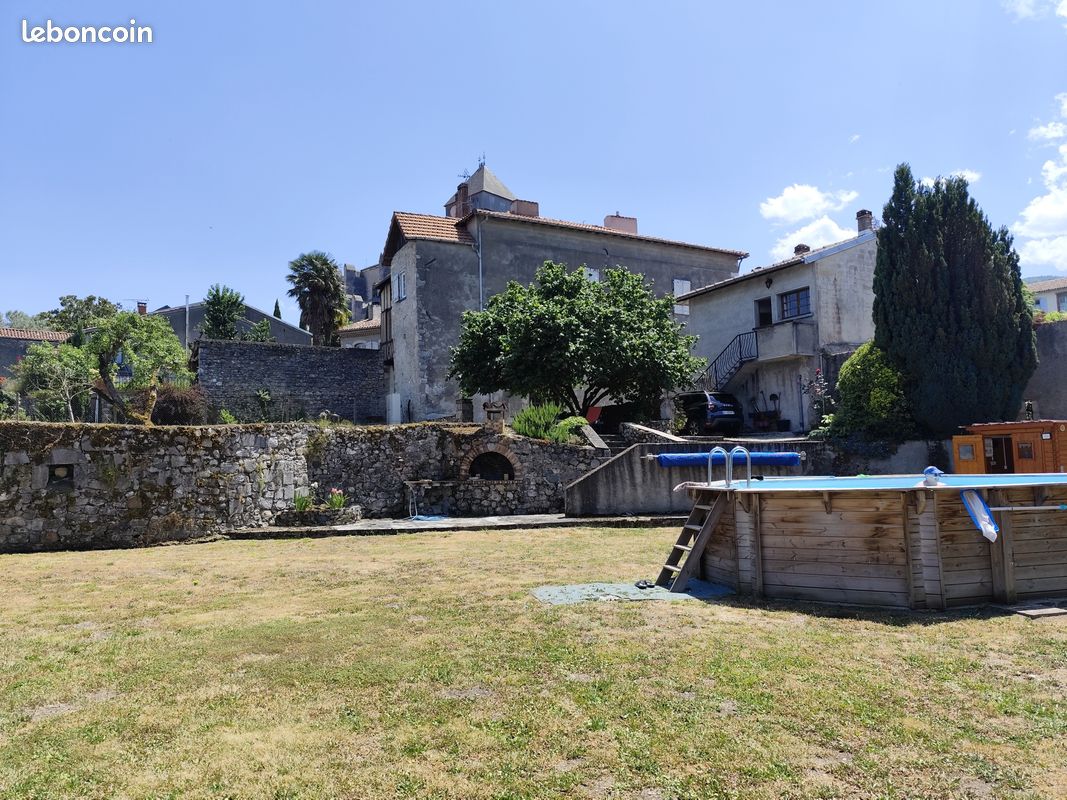 Maison 6 pièces 185 m² · à Saint-Bertrand-de-Comminges · 185 m² · 315 000 €