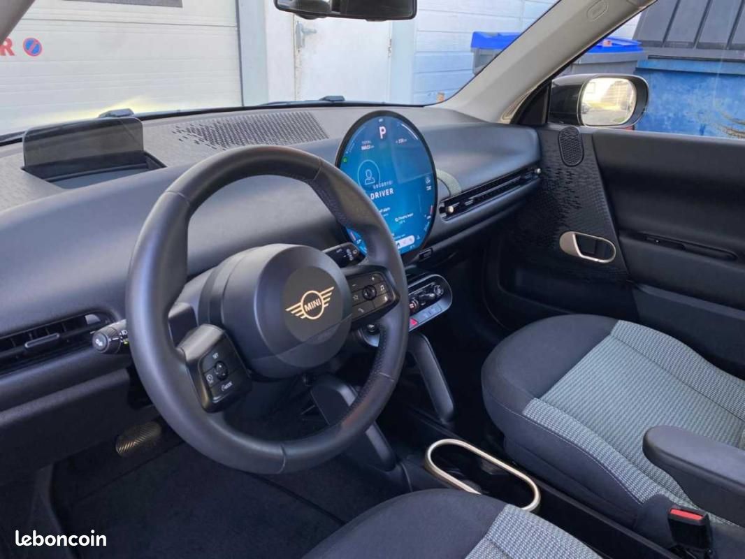Pinterest Essentials Mini Cooper Electric E 184 Essential 40.7 KWH - Voitures