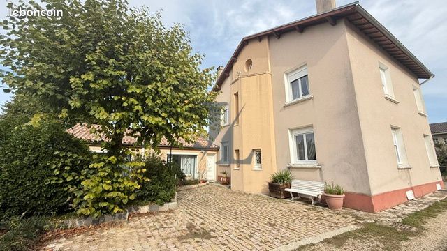 Maison 10 pièces 200 m² · à Portes-lès-Valence · 200 m² · 345 000 €