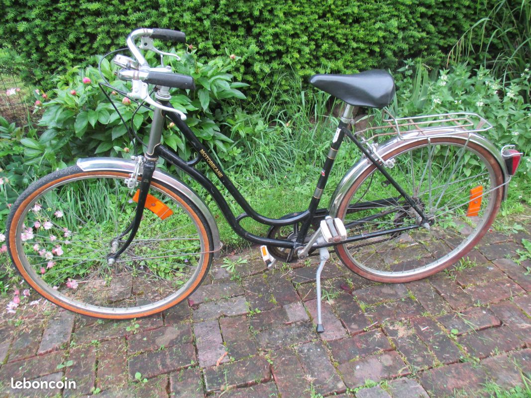Vélo vintage col de cygne Motobécane - Vélos Vélo vintage col de cygne Motobécane - Vélos
