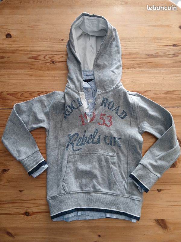 Sweat à Capuche Garçon Carbrini – Gris Clair/gris Foncé – Taille 12-13 Ans – Occasion état Correct