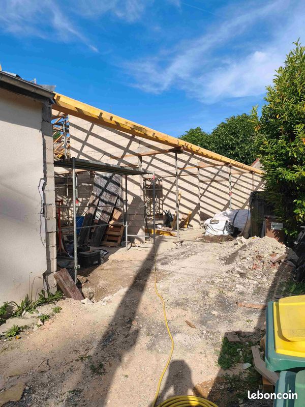 Maison 7 pièces 255 m² · à Orgerus · 255 m² · 265 000 €
