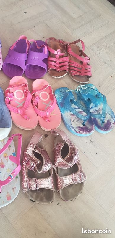 Lot de sandales fille pointure 28-29 (image 2)