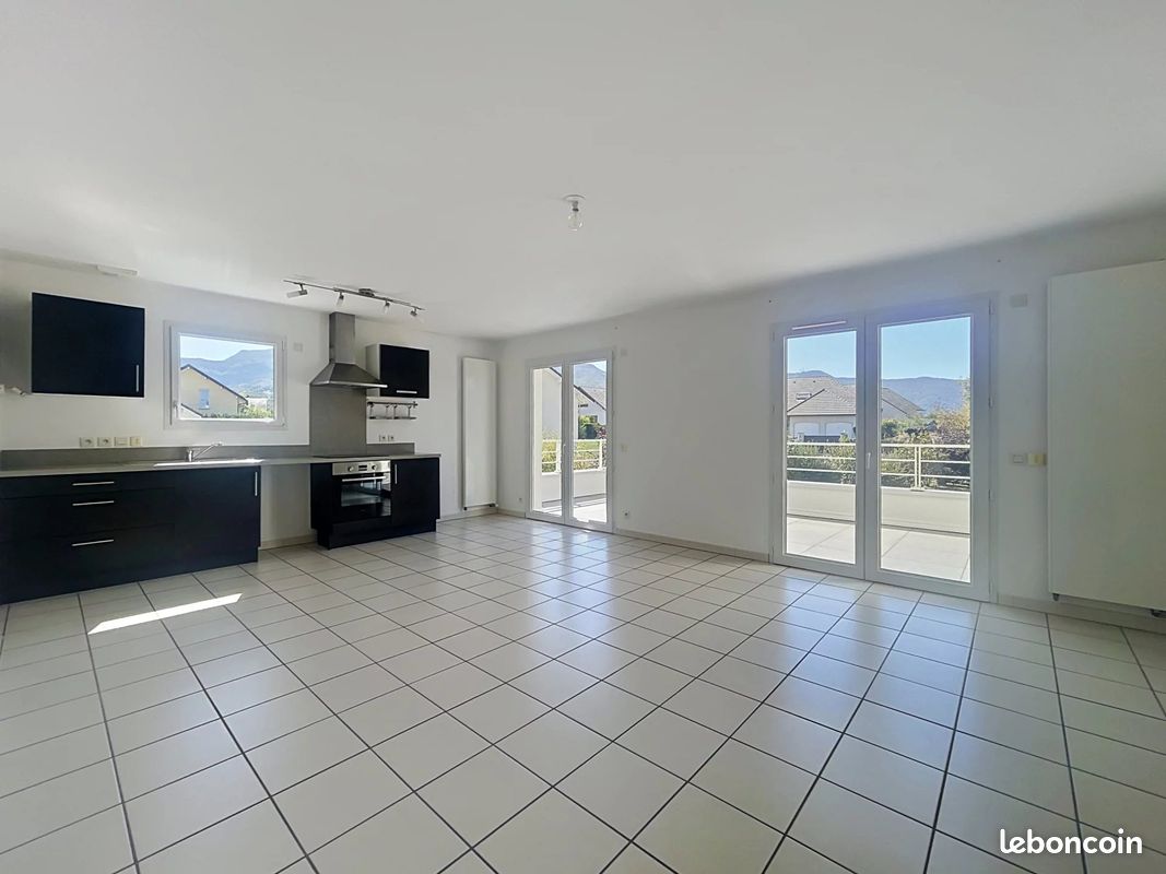 Appartement 3 pièces 68 m² · à Jacob-Bellecombette · 68 m² · 324 000 €