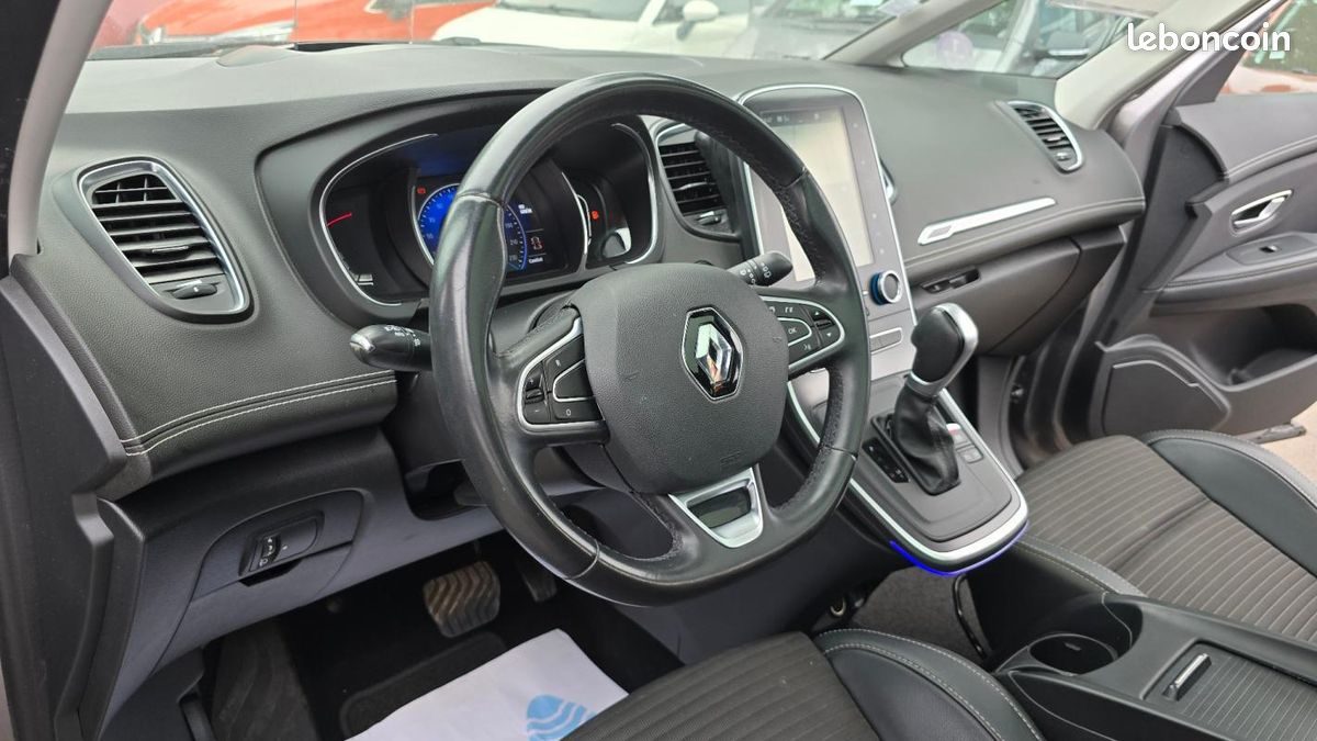 Renault Scénic IV Business Intens (image 30)