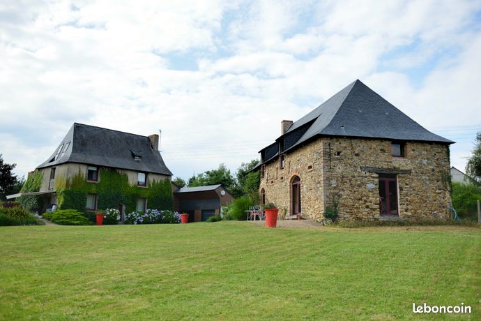 Propriété 12 pièces 452 m² — 1