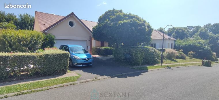 Maison 8 pièces 220 m²