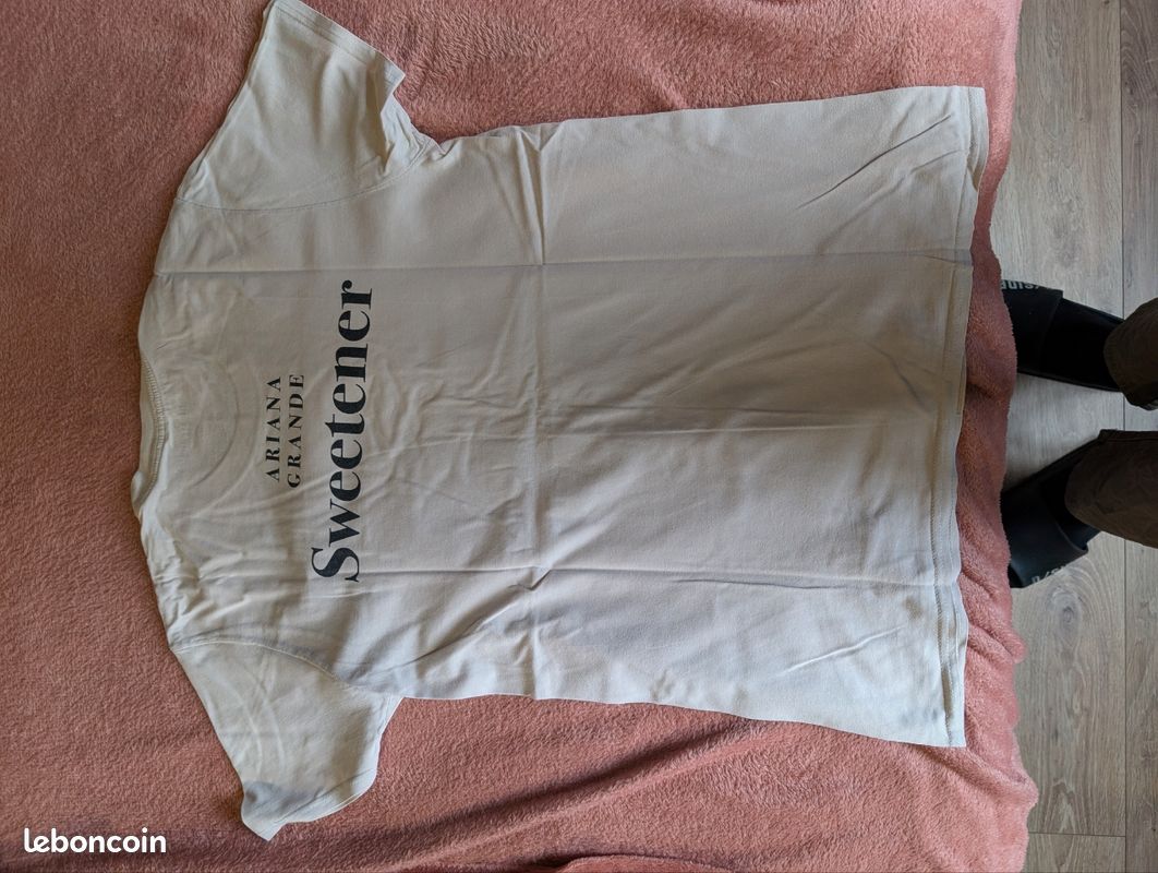 Tee shirt Ariana Grande Sweetener (image 2)
