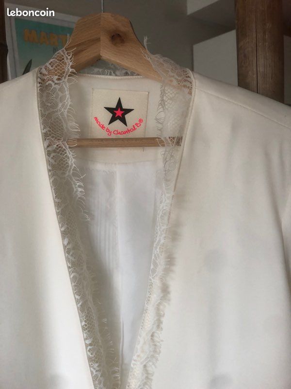Veste femme blanche jamais portée (image 2)
