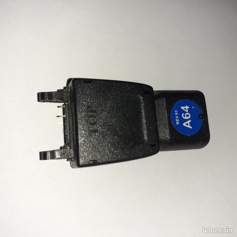 Sony Ericsson: Adaptateur pour prise d'alimentation (image 1)