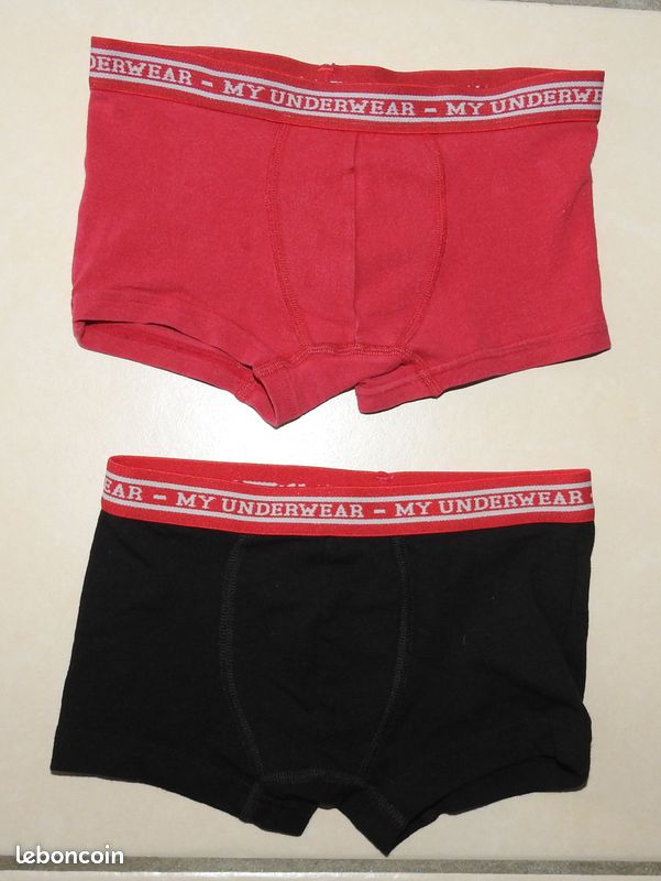 Boxer noir + rouge (taille 4 ans) (image 1)