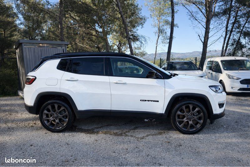 JEEP COMPASS 4Xe 1.3 i 16v 240 PLUG-IN 4WD (image 2)