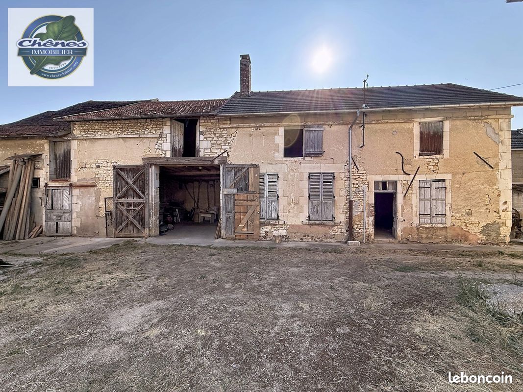 Grange 3 pièces 290 m² (image 2)