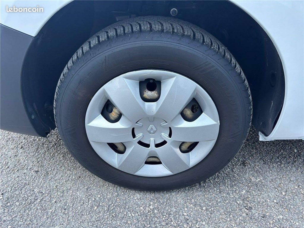 Renault Kangoo BLUE DCI 95 Business (image 10)