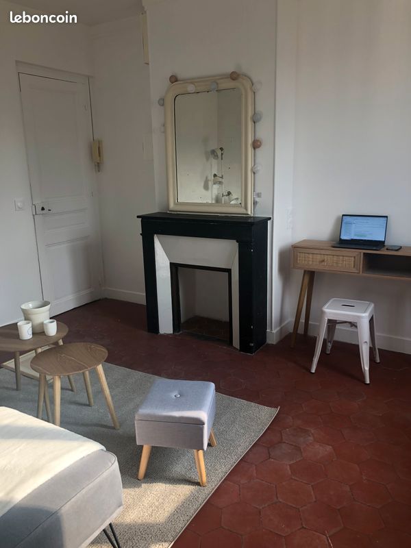 Maison 2 pièces 35 m² · à Versailles · 35 m² · 1 250 €/mois