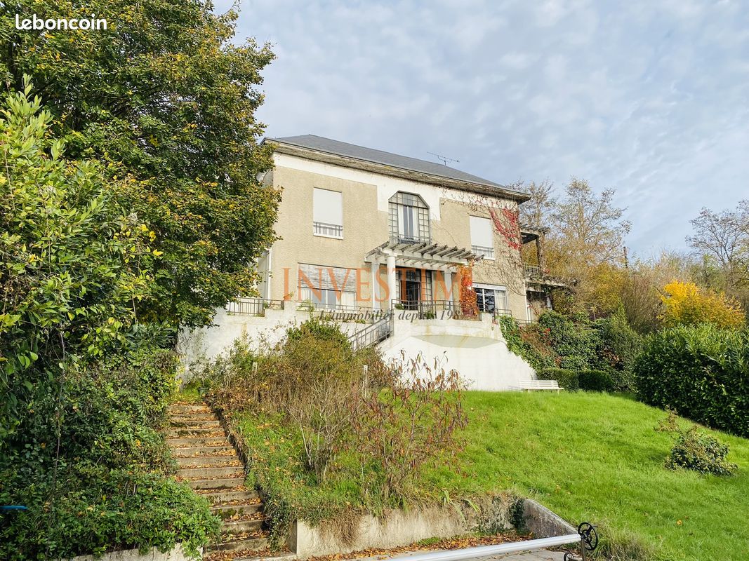 Maison 7 pièces 205 m² · à Blois · 205 m² · 290 000 €