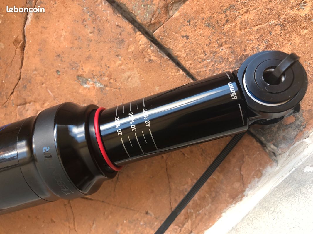 Rock Shox Deluxe Select + 230x65 (image 3)