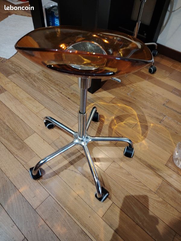 4Tabourets roulants (image 3)
