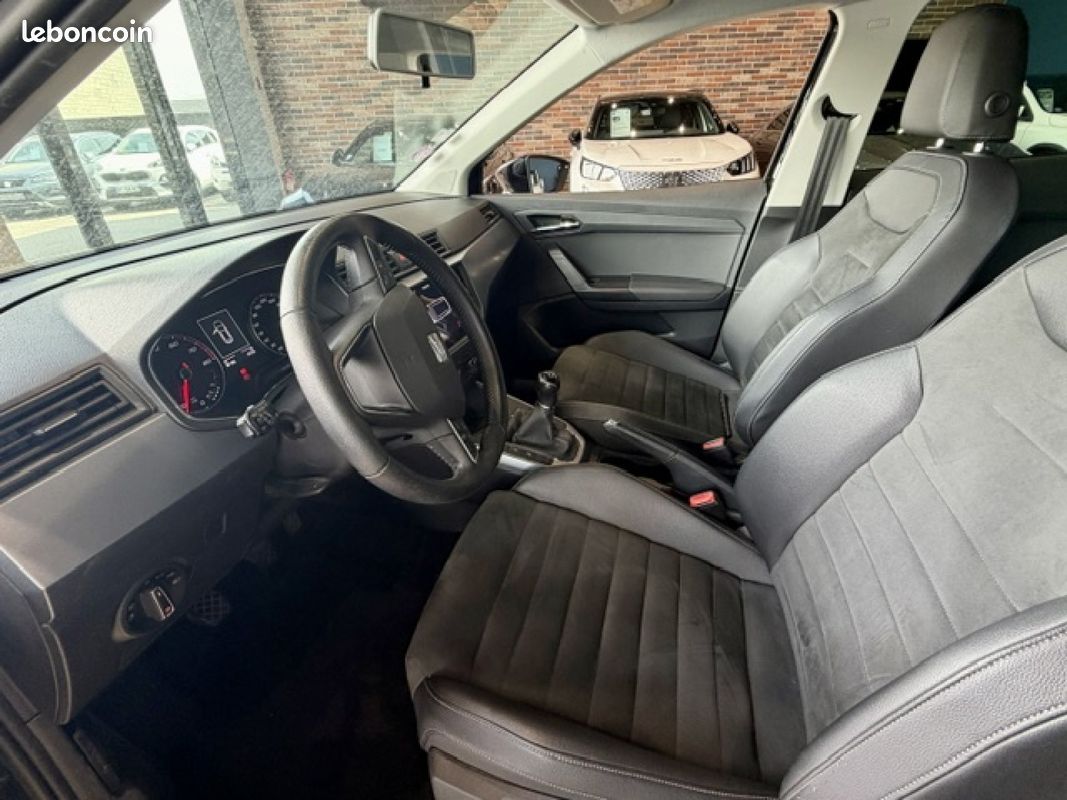 SEAT ARONA 1.0 EcoTSI 95 ch Start/Stop BVM5 Xcellence 185,28 EUROS / MOIS (image 10)