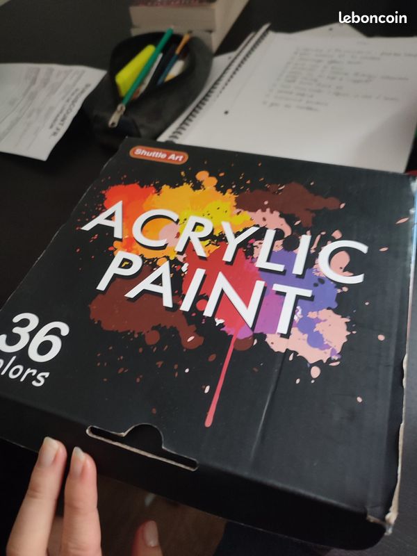 Donne set de peinture acrylique (remise en main propre uniquement) (image 2)