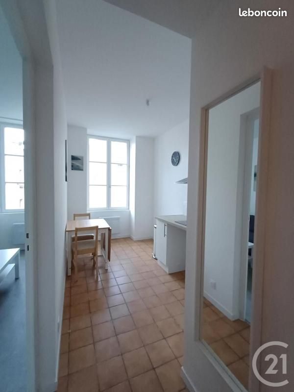 Appartement a louer chatellerault - 1 pièce(s) - 24 m2 - Surfyn