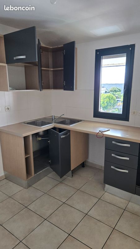Appartement 3 pièces 74 m² · à Saint-Denis · 74 m² · 158 000 €