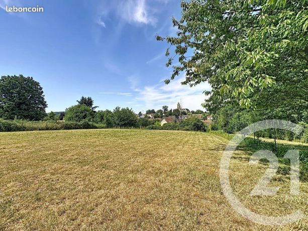 Terrain 2 300 m² Thiescourt