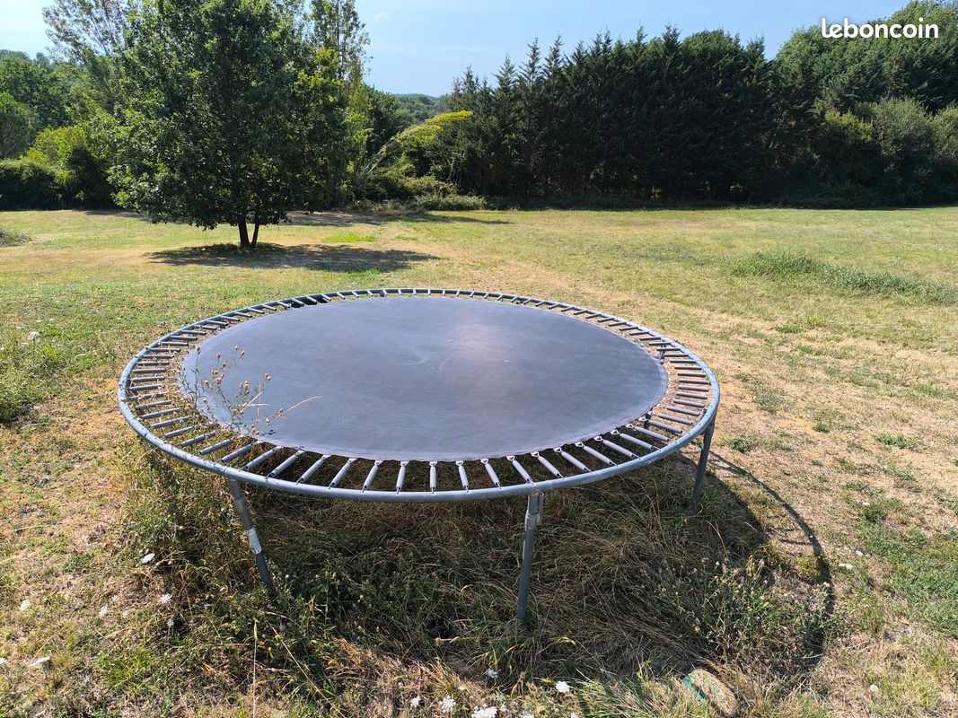 Donne trampoline contre enlèvement (image 1)