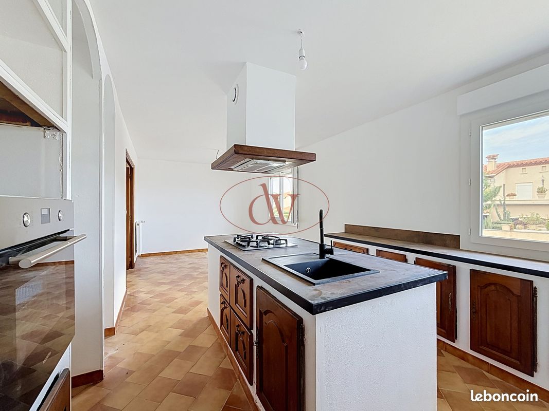 Maison 8 pièces 220 m² · à Perpignan · 220 m² · 368 450 €