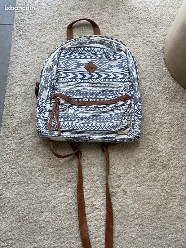 Sac à dos / Cartable - Claire’s (image 2)