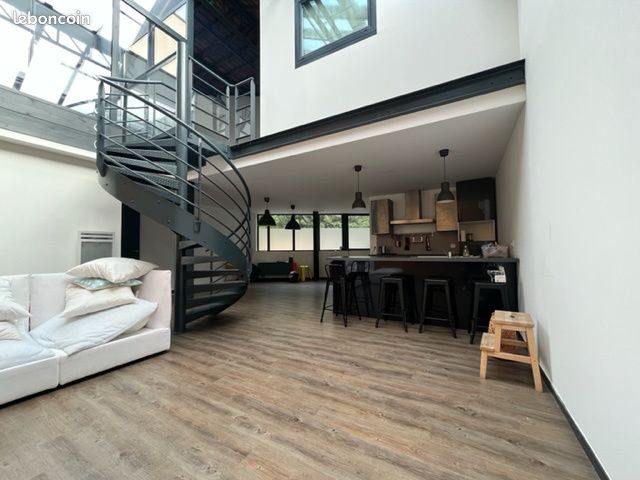 Appartement 5 pièces 154 m² · à Bordeaux · 154 m² · 2 150 €