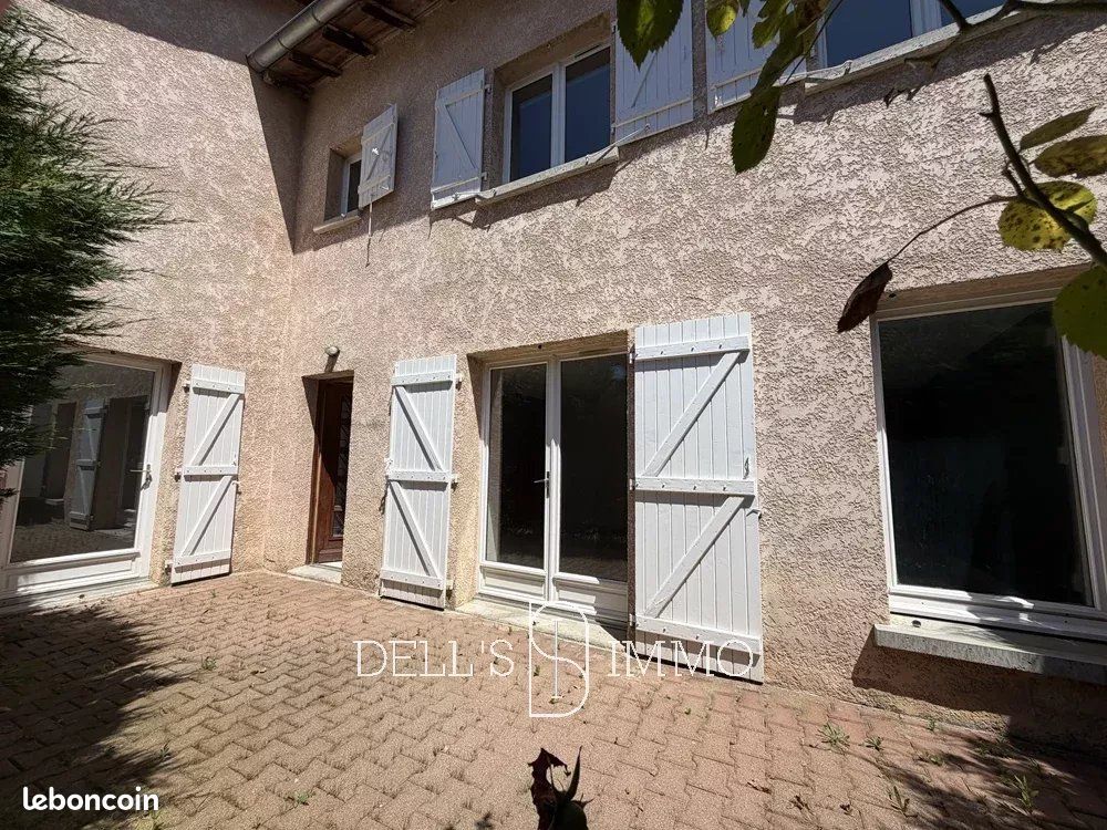 Maison 5 pièces 130 m² · à Jassans-Riottier · 130 m² · 199 000 €
