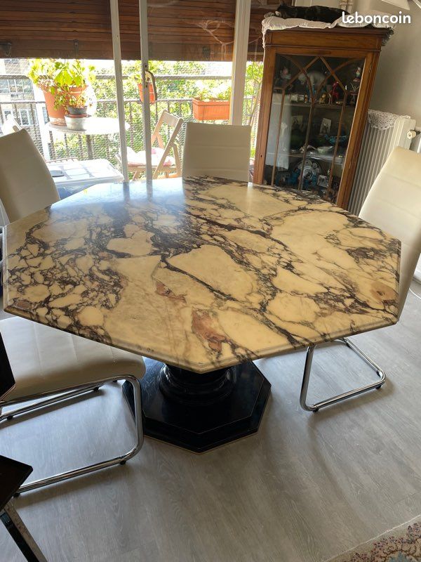 Grande Table en marbre (image 4)