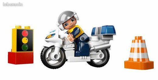 Lego Duplo - 5679 - La moto de Police (image 2)