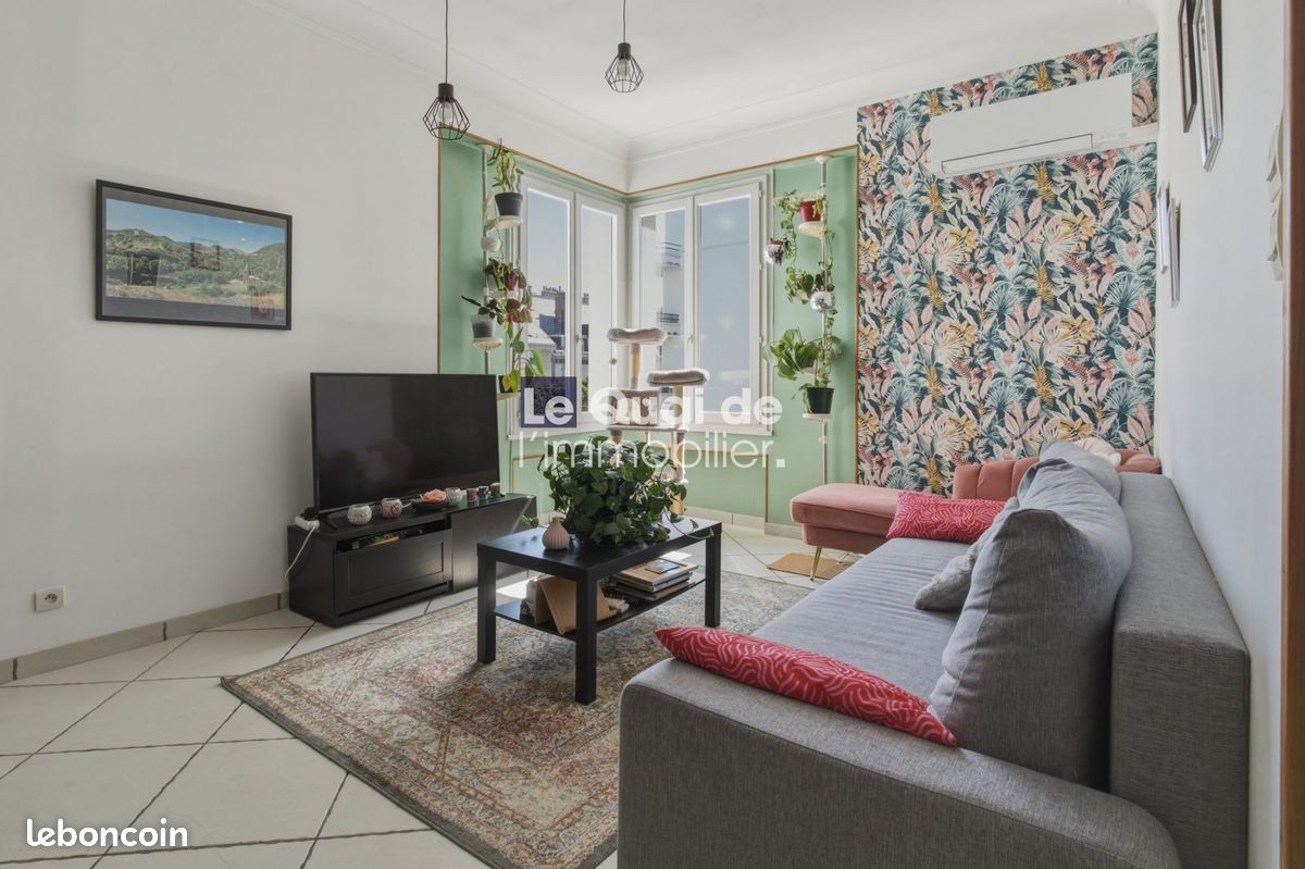 Appartement 2 pièces 61 m² · à Grenoble · 61 m² · 200 000 €