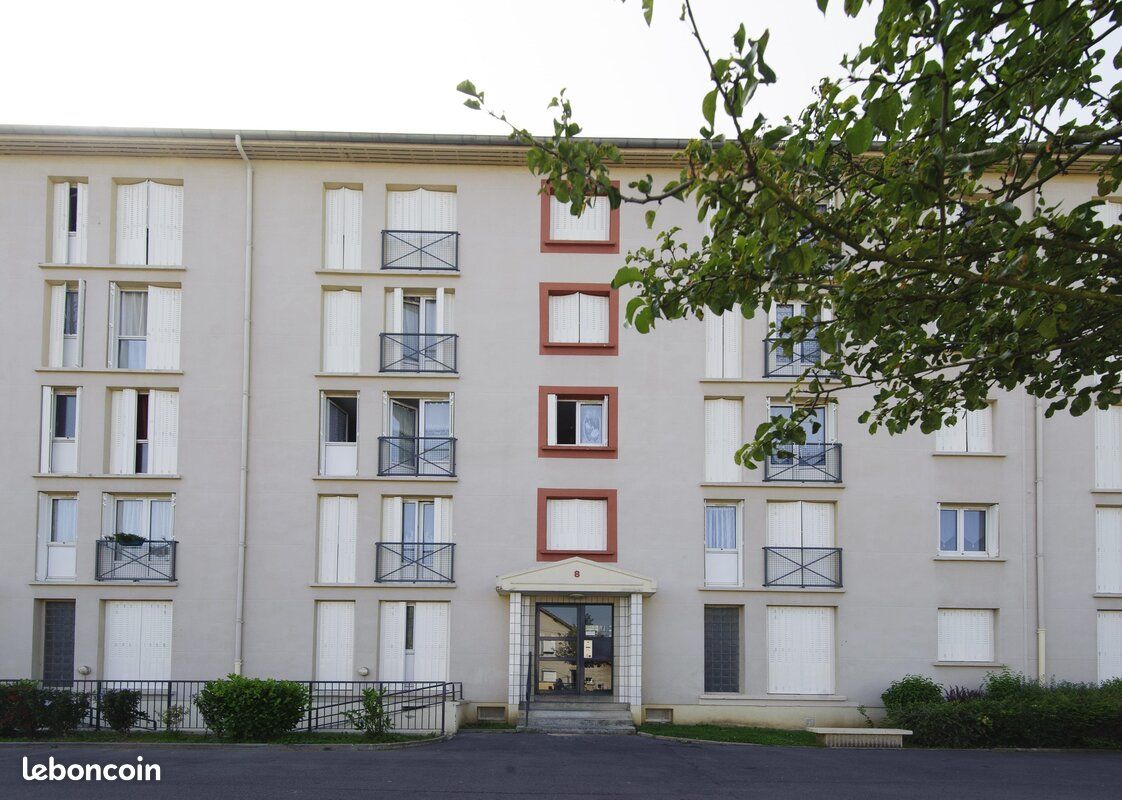 Appartement 3 pièces 56 m² · à Charleville-Mézières · 56 m² · 438 €/mois