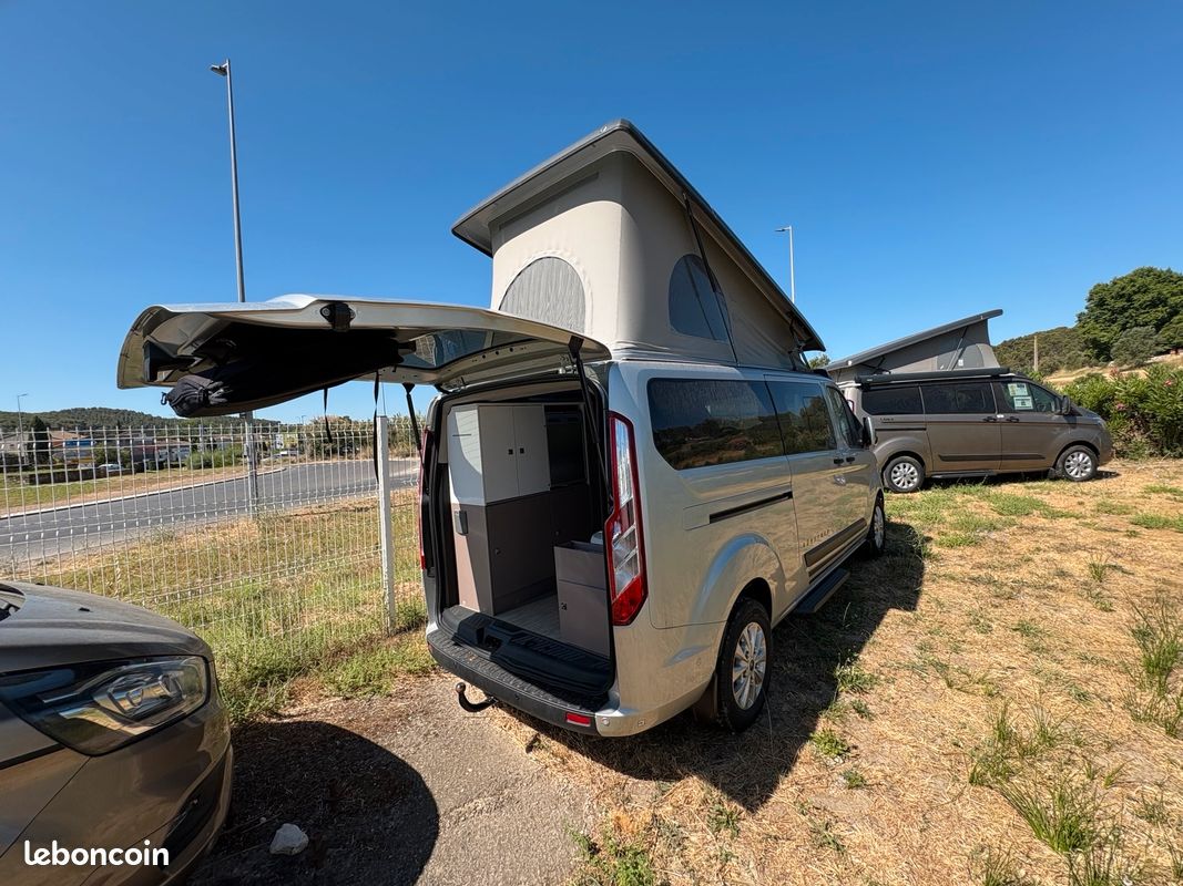 Prix canon BURSTNER COPA C530 Fourgon Van Toit relevable + Boite auto + Ford Transit Connect 130 CV + 1500 kms + chauffage webasto + Jantes alus + Double porte coulissante + Attelage + WC (image 5)