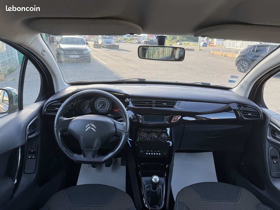Citroen C3 1.4 HDI 70CV COLLECTION II (image 11)