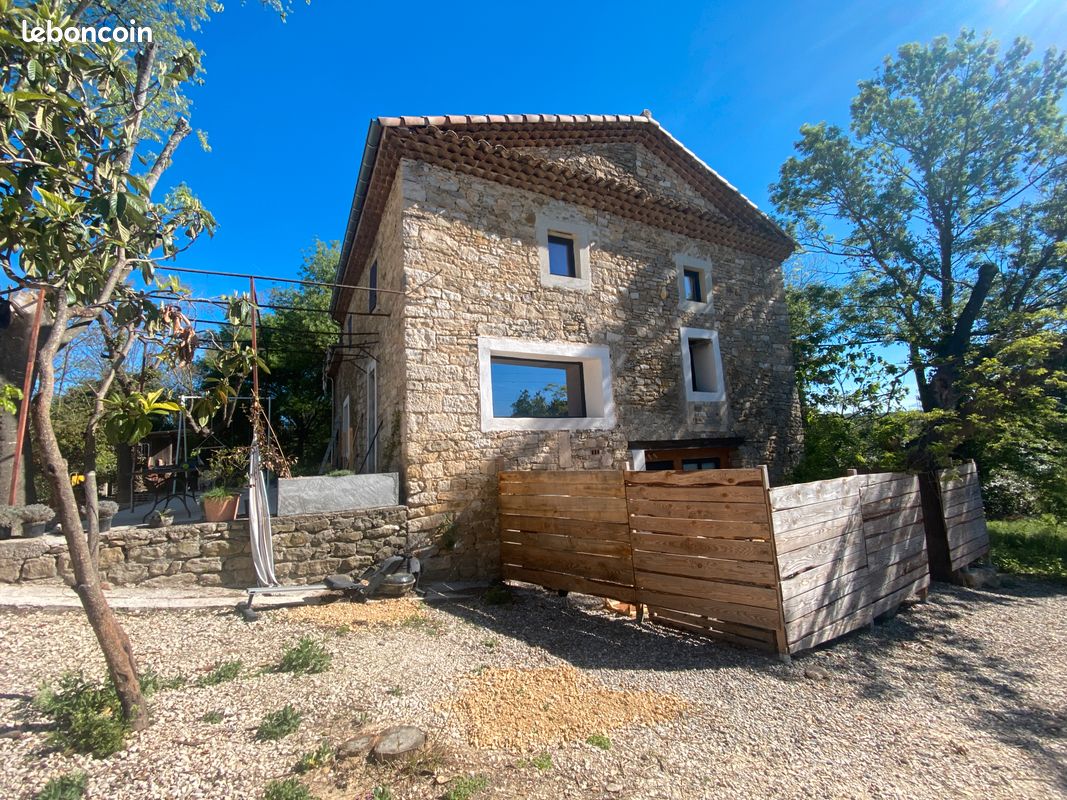 Maison 5 pièces 200 m² · à Martignargues · 200 m² · 399 000 €