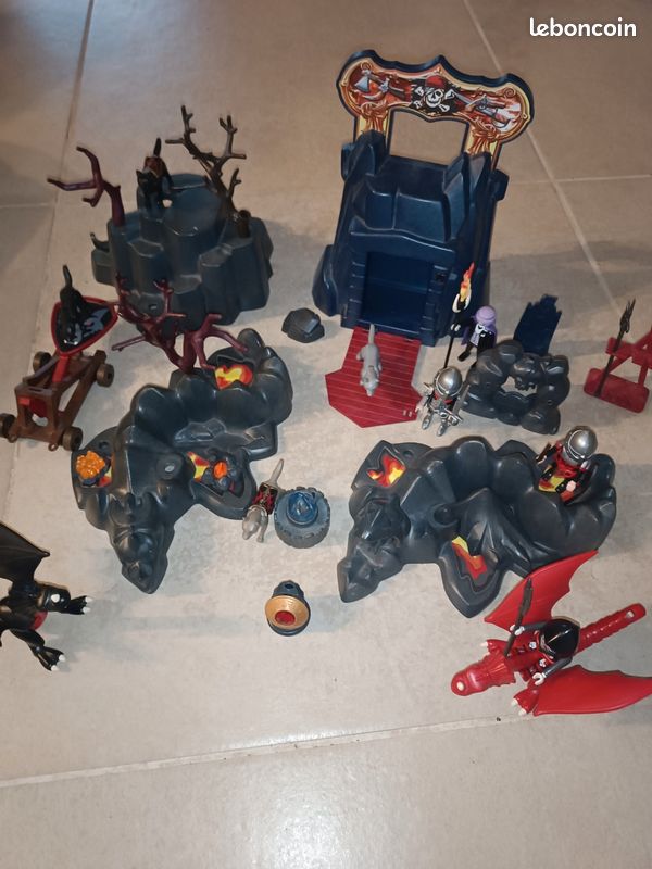 Playmobil chevalier dragon (image 1)