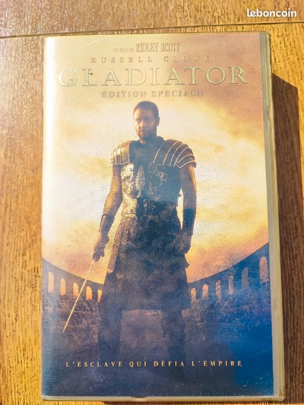 Cassette VHS de collection Gladiator version originale (image 1)